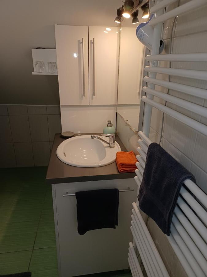 Eva Apartmanhaz Eger Exterior photo
