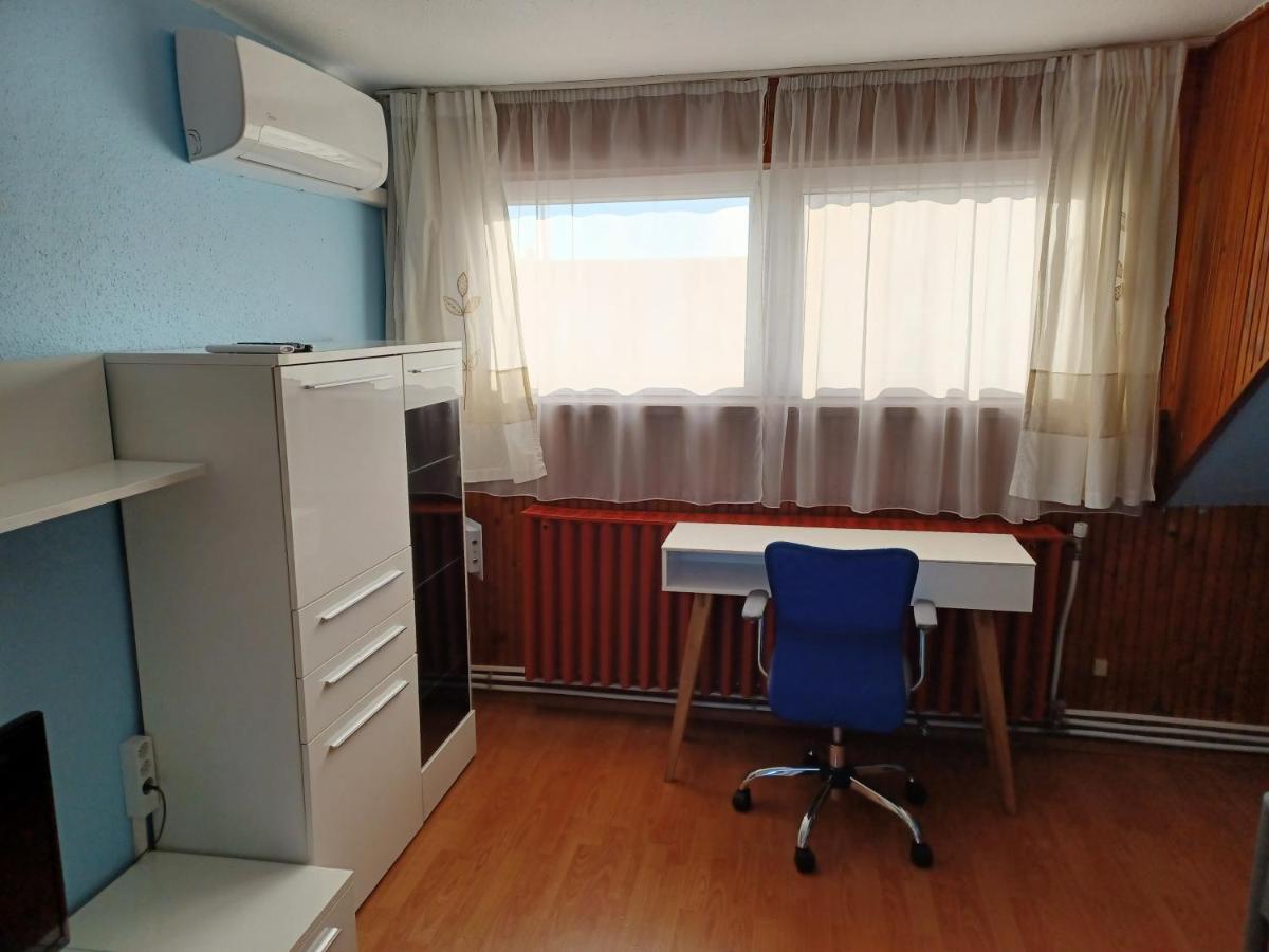 Eva Apartmanhaz Eger Exterior photo