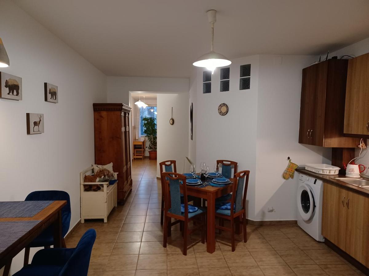 Eva Apartmanhaz Eger Exterior photo